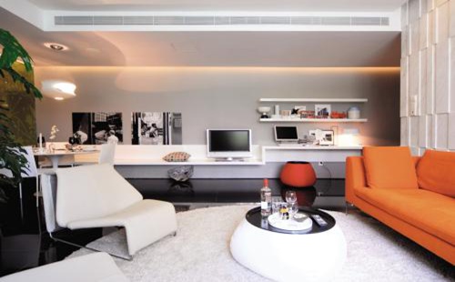 冷卻水跟空氣充分接觸,所以管道中會有滋生藻類、細菌等微生物 冷卻水跟空氣充分接觸,所以管道中會有滋生藻類、細菌等微生物