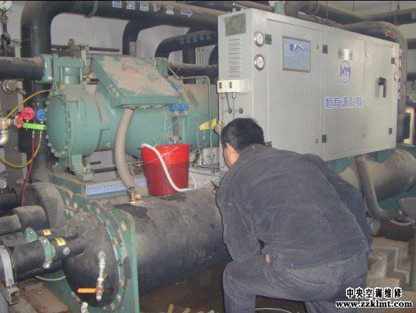 中央空調(diào)壓縮機(jī)更換冷凍油7.jpg